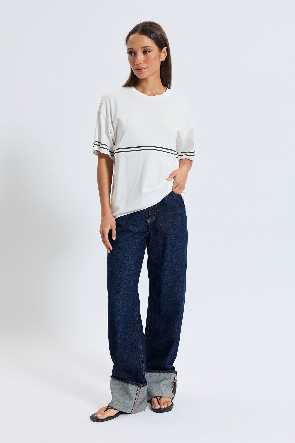 Saxon Stripe Detail Panel Tee - White / Black
