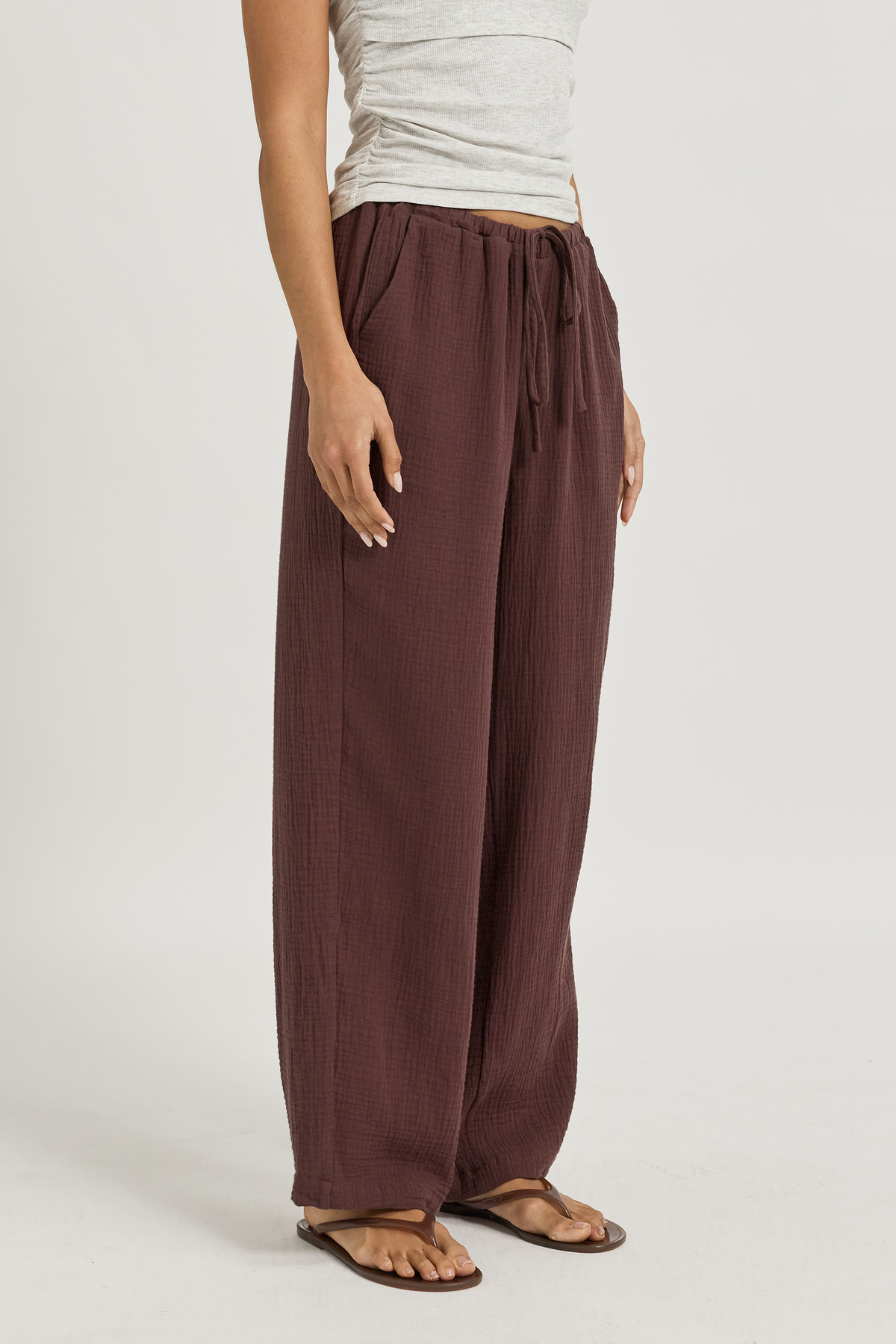 Reese Barrel Leg Drawstring Pant - Chocolate