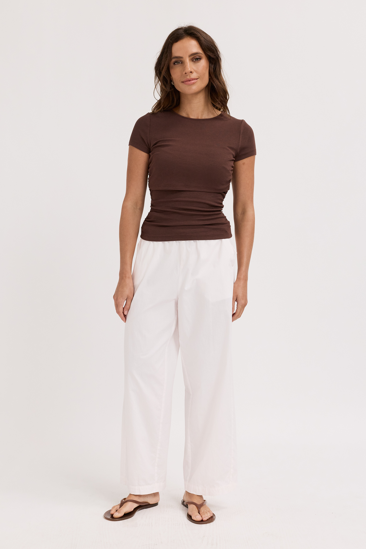 Ari Ribbed Ruched Tee - Chocolate