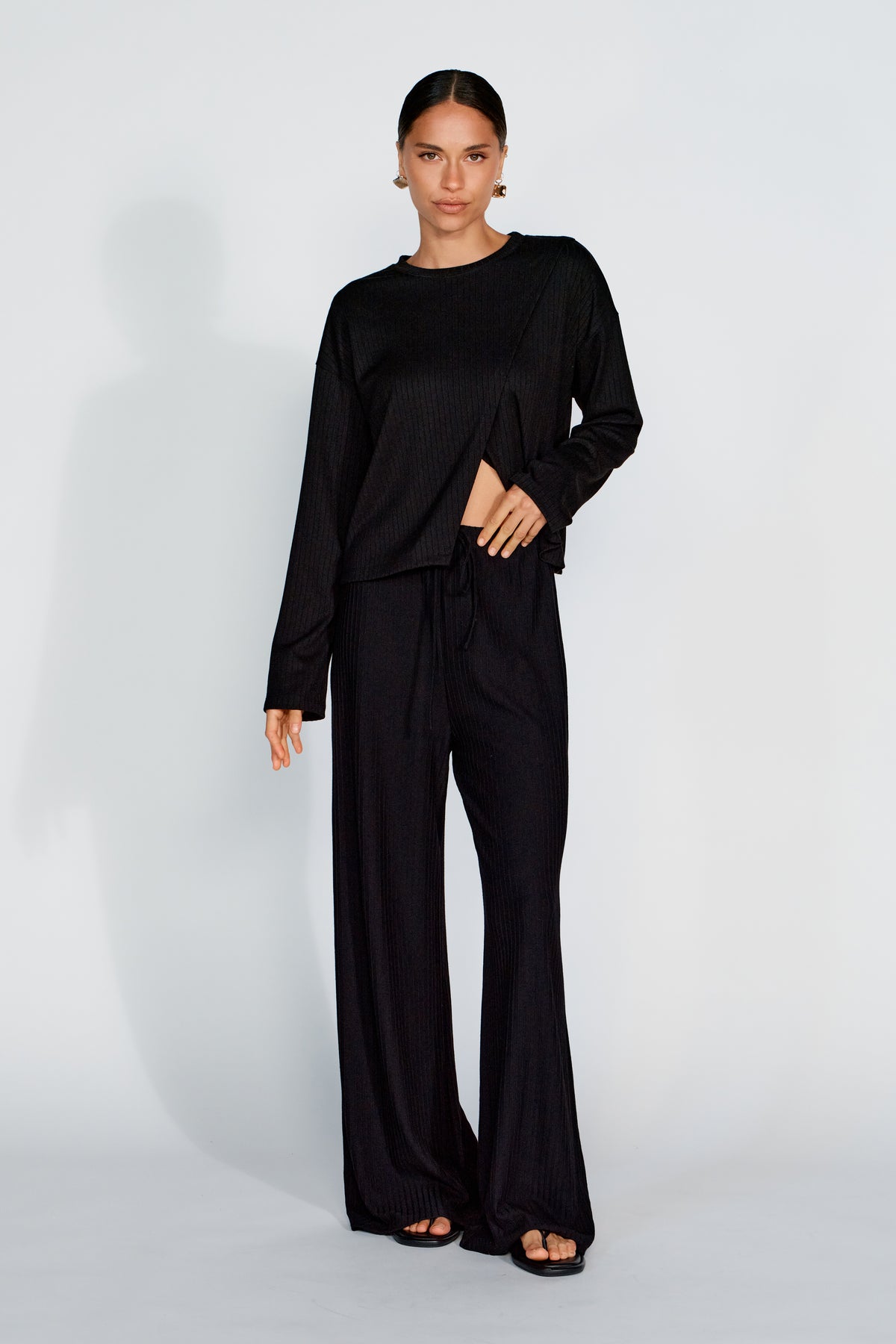 Ivy Ribbed Long Sleeve Top - Black