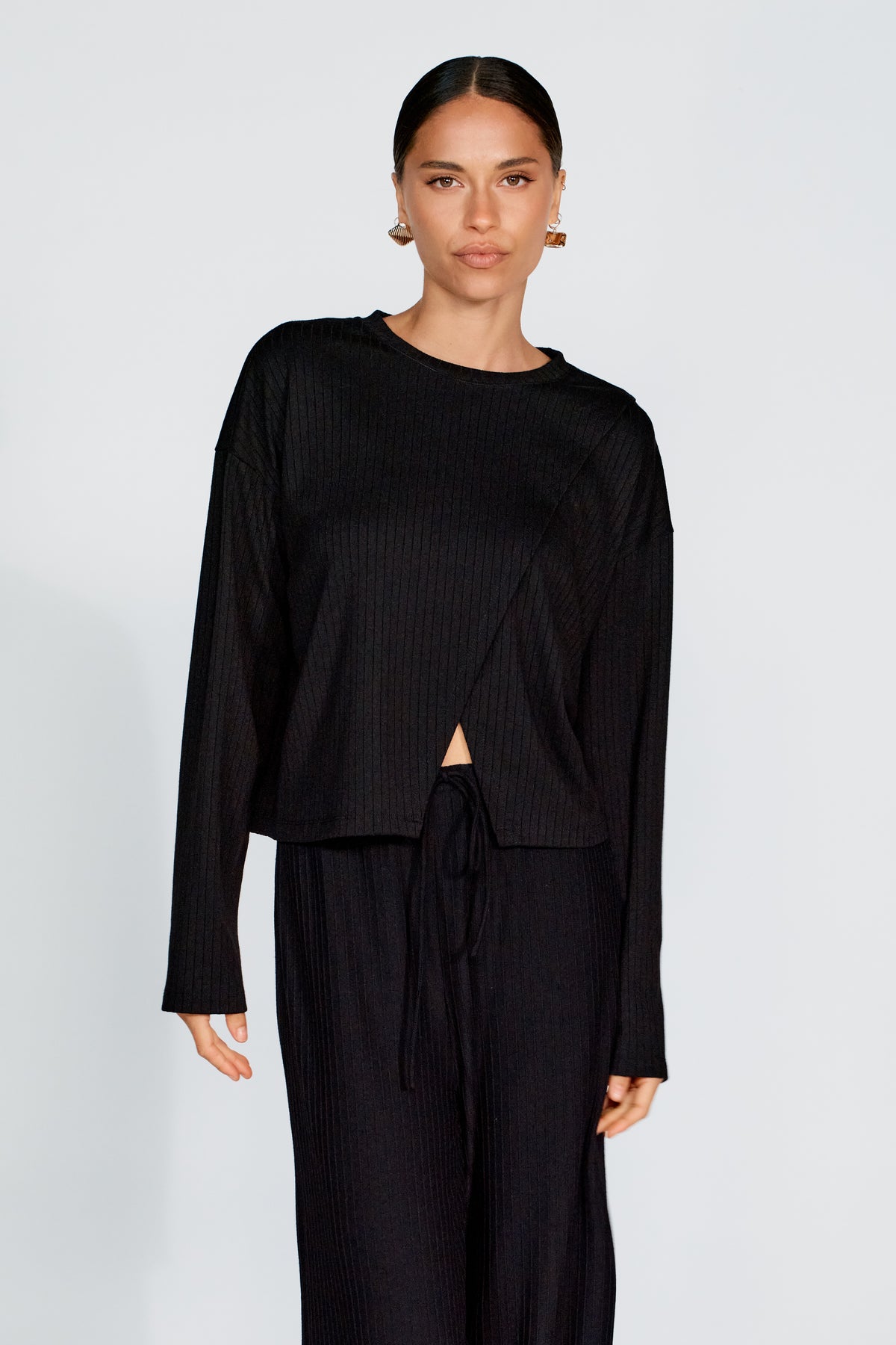 Ivy Ribbed Long Sleeve Top - Black