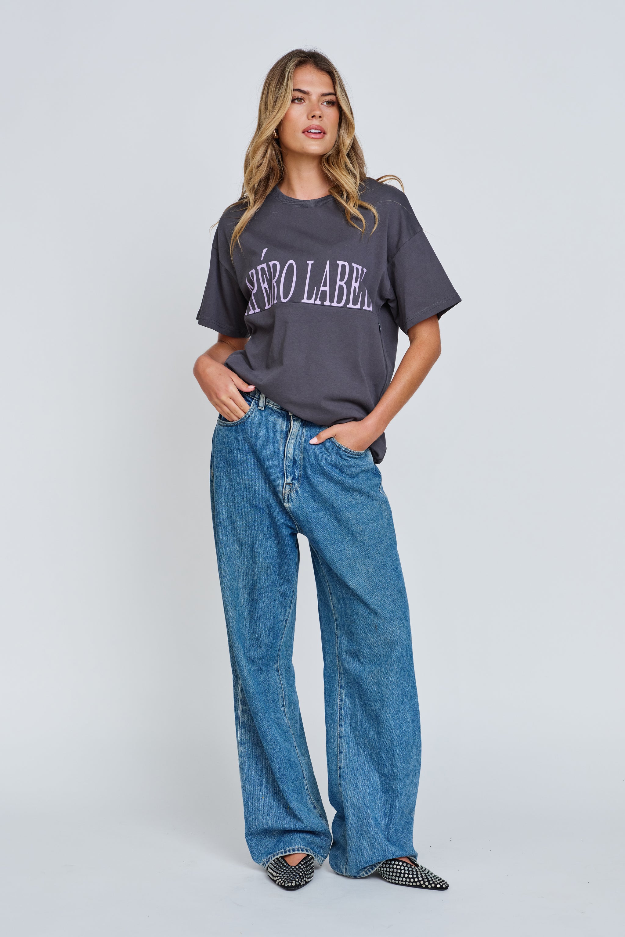 【AWW MAGAGINE】L'APÉRO TEE Grey Marle Breastfeeding Friendly Tee – Apero Label