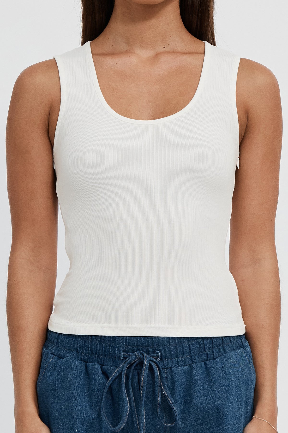 Esta Reversible Ribbed Scoop Neck Tank - White