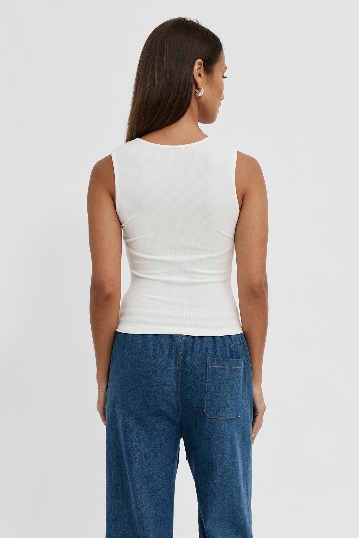 Esta Reversible Ribbed Scoop Neck Tank - White