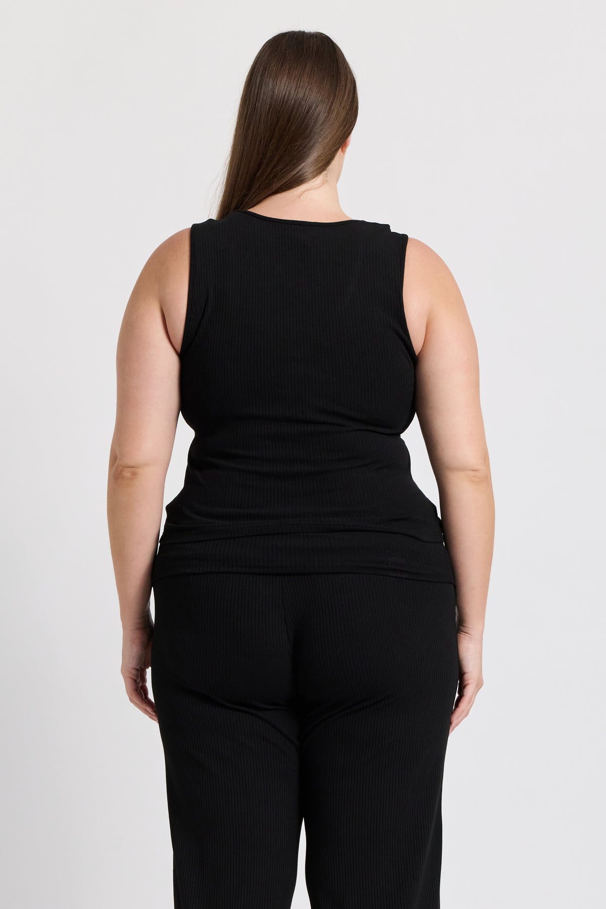 Esta Ribbed Scoop Neck Tank - Black