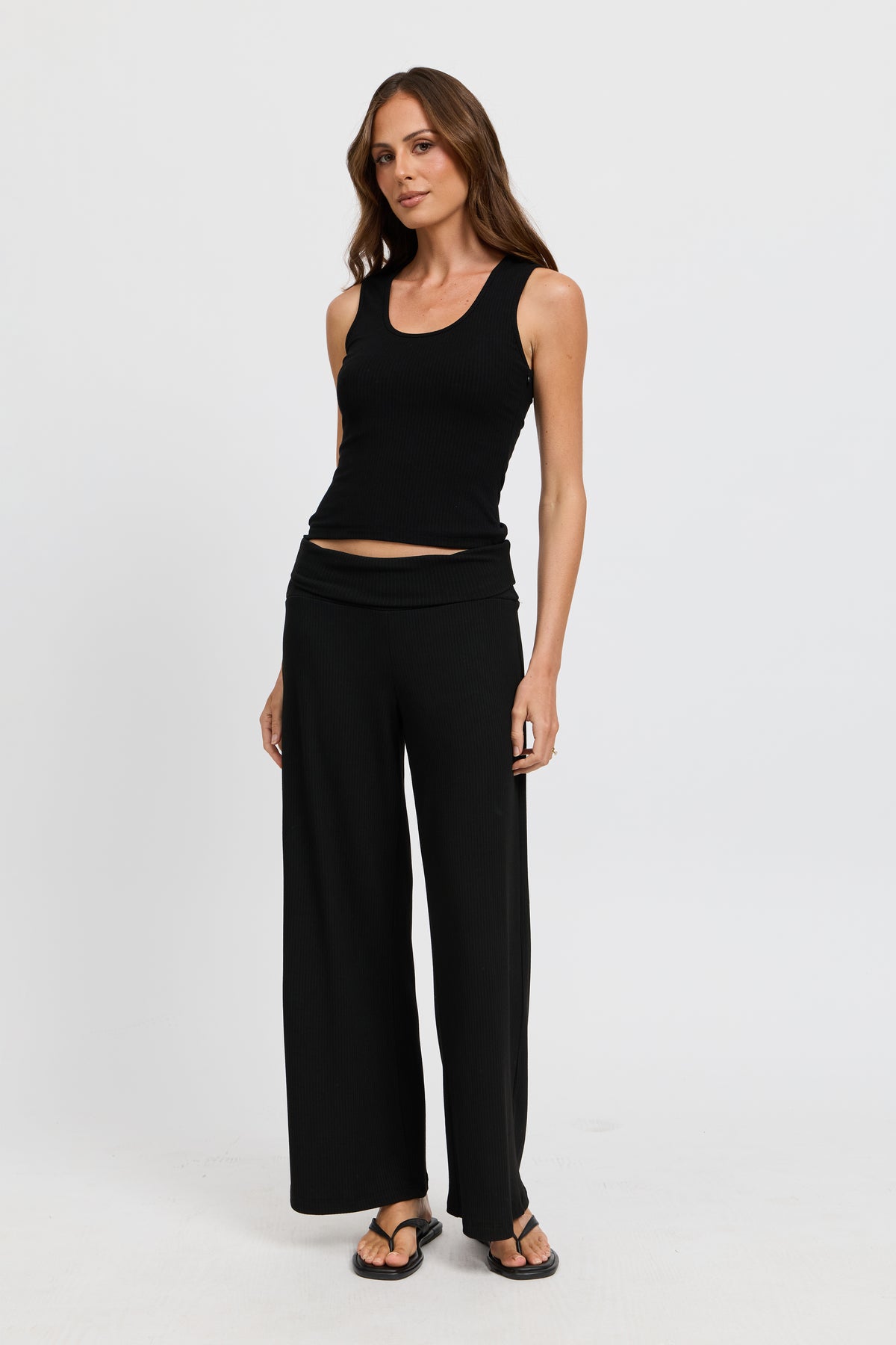 Esta Ribbed Scoop Neck Tank - Black