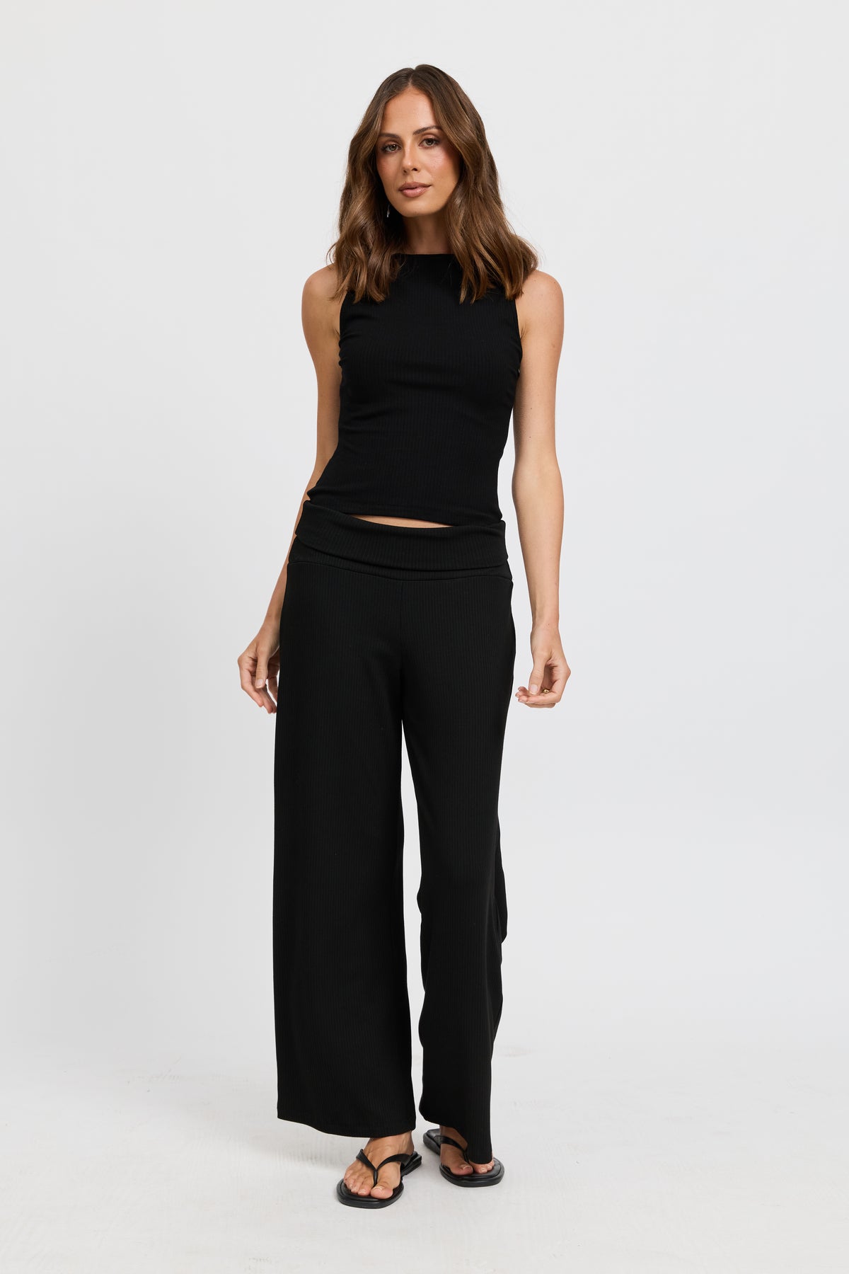 Esta Ribbed Scoop Neck Tank - Black