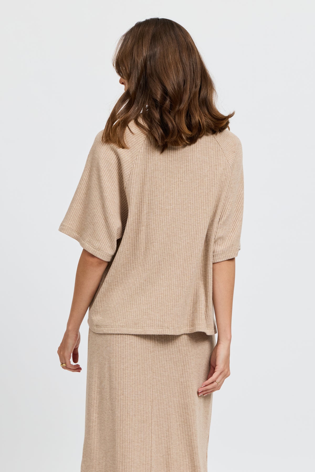 Winnie Ribbed Box-Cut Tee - Beige Marle
