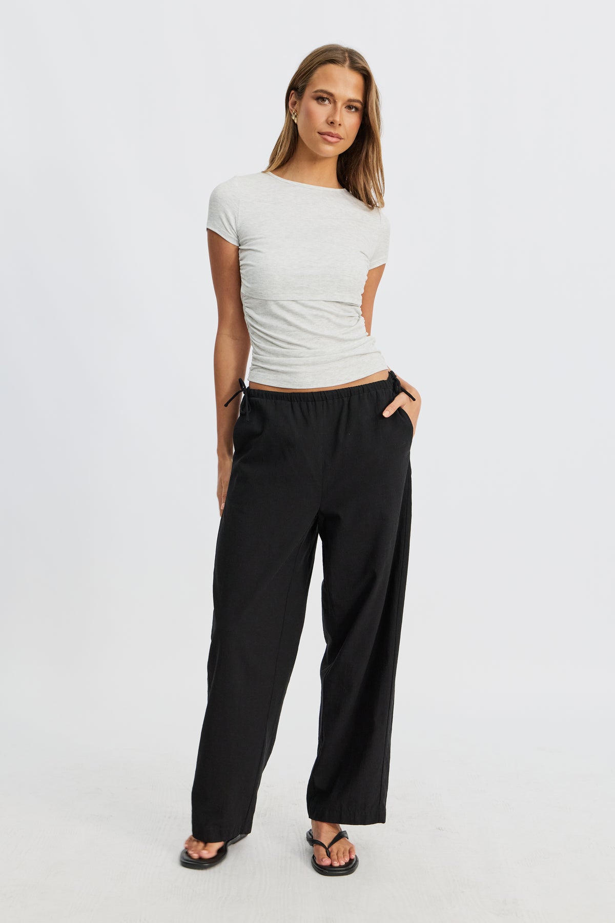 Ari Ribbed Ruched Tee - Grey Marle