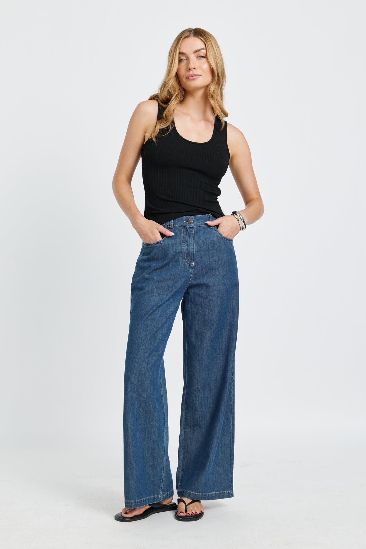 Anderson Adjustable-Waist Wide Leg Jean - Medium Blue