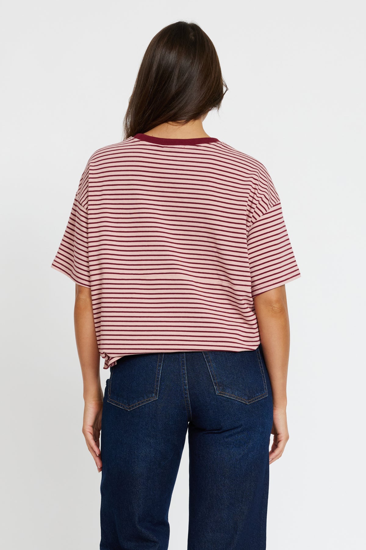 Era Drop-Shoulder Cropped Tee - Pink / Burgundy