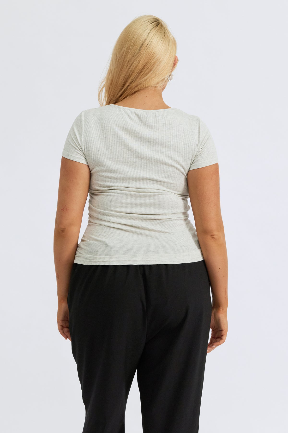Ari Ribbed Ruched Tee - Grey Marle