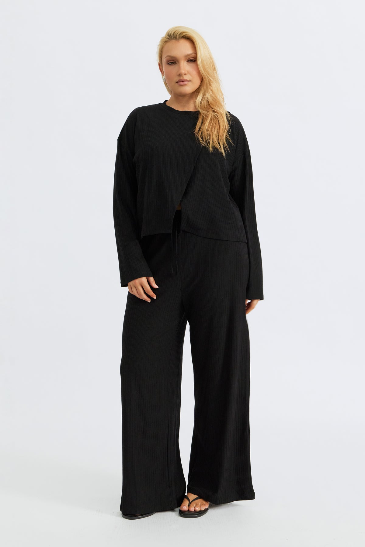 Ivy Ribbed Long Sleeve Top - Black