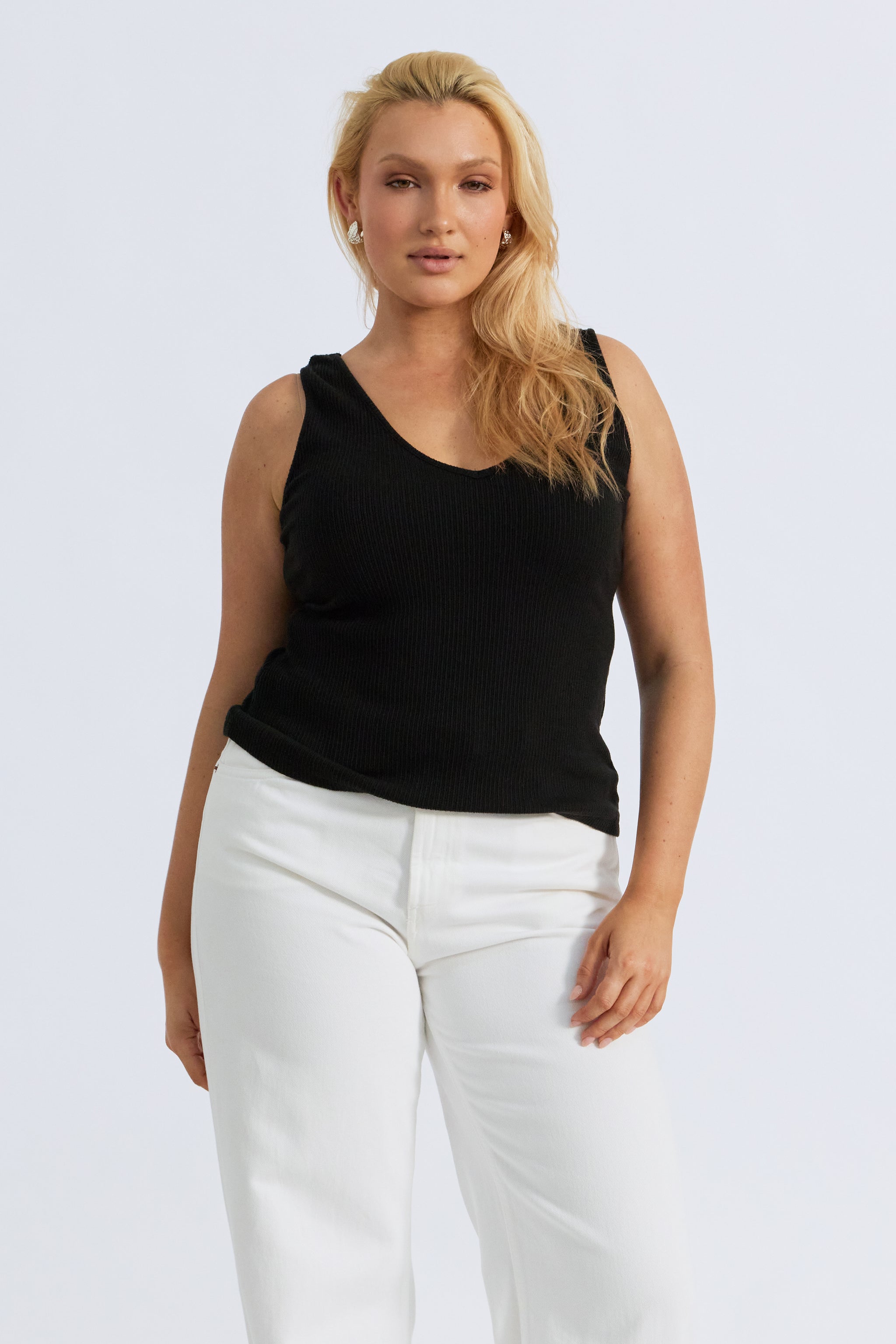 Breastfeeding Mya Reversible Ribbed Knit Tank - Black – Apero Label